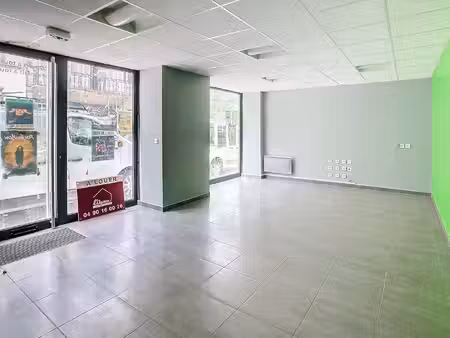 local commercial à louer