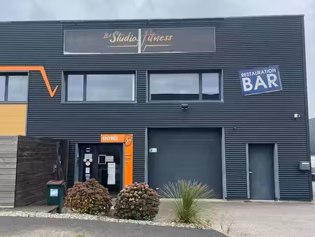 local d'activités à vendre