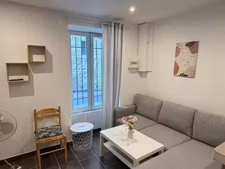studio 25 m² à louer à orgon – 500 charges comprises