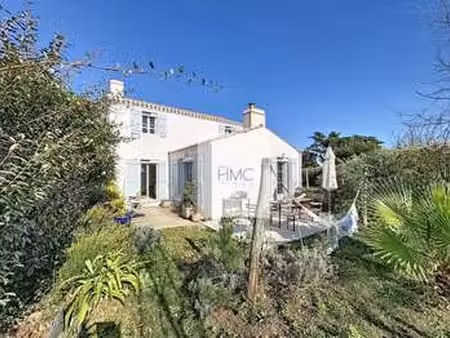 vente maison à noirmoutier-en-l'île (85330) : à vendre / 82m² noirmoutier-en-l'île