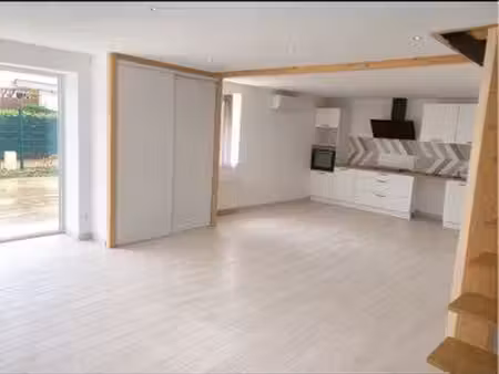 maison avec jardin  terrasse et garage à pizay (69220)