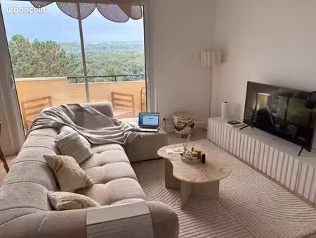 appartement t4 meublé de 75 m² à vernaison – vue dégagée sur la nature  balcon et 2 places