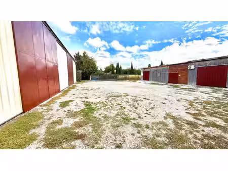 entrepôt à vendre