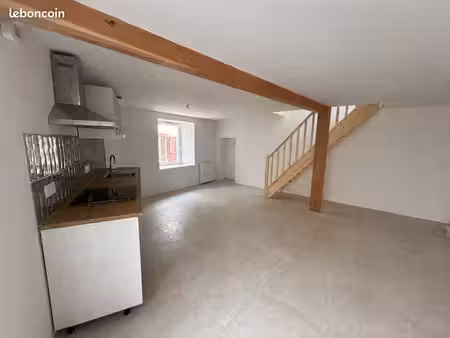 t3 neuf 73m2 cuisine equipée + cave de 40m2
