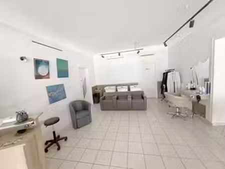 vente bureaux et commerces à réalville (82440) : à vendre / réalville