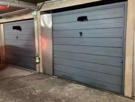 grand garage de 23m2