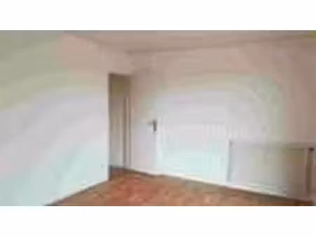 location appartement 4 pièces à pont-audemer (27500) : à louer 4 pièces / 83m² pont-audeme