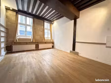 local 62 m² paris 3ème