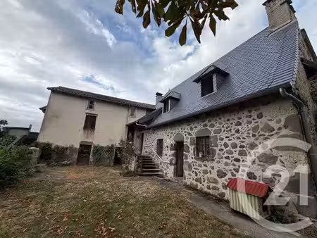 maison à vendre - 6 pièces - 140 m2 - crandelles - 15 - auvergne