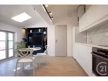 appartement f2 à louer - 2 pièces - 31 99 m2 - arles - 13 - provence-alpes-cote-d-azur
