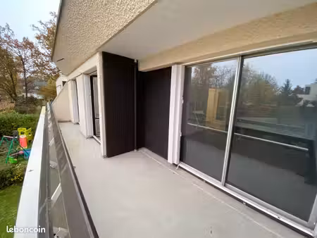 a louer - gare de mery sur oise - f2 58m² avec grand balcon
