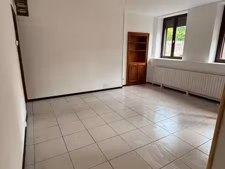 a louer - joli appartement t3 lumineux 80 m2 - 2 chambres - jardin - trelon - disponible d