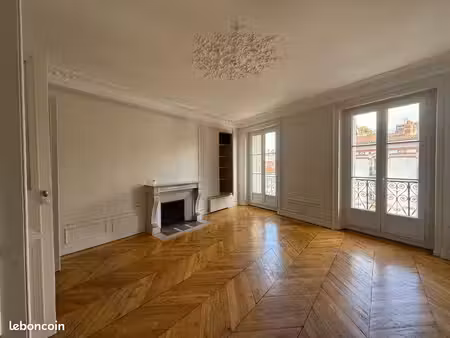 f3 80m2 secteur carnot