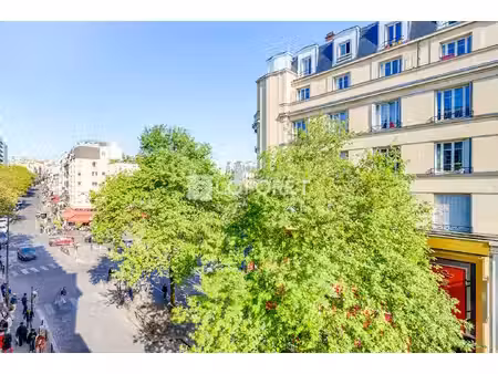 faubourg du temple paris 10_studio lumineux en étage