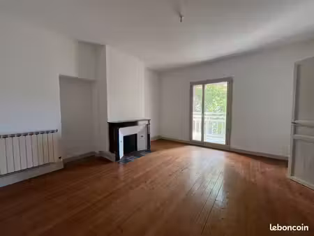 appartement - 5 pièces - 148 m²
