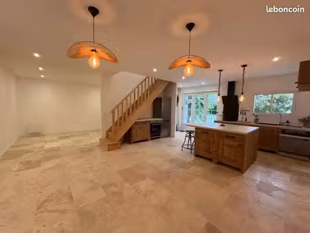 maison 4 chambres – ardillières – 1 390 charges comprises