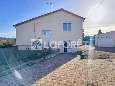 vente maison à thouars (79100) : à vendre / 136m² thouars