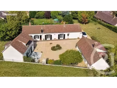 longère 6 pièces 190 m²