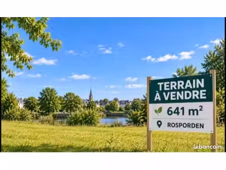 terrain constructible 641 m2 - plein centre de rosporden