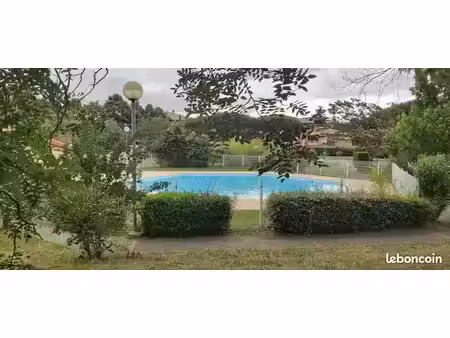 studio meublé - clim + piscine + jardin + parking (pour étudiants  salariés  touristes ...