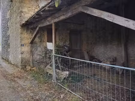 grange / ancienne maison d habitation
