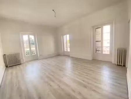location appartement 2 pièces 66.92 m² à perigueux (24000)  620 €