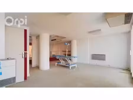 vente locaux professionnels 56 m² à toulon (83000)  150 000 €