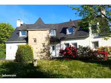 propriété 6 pièces 157 m²