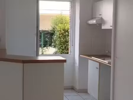 t2 rez de chaussée