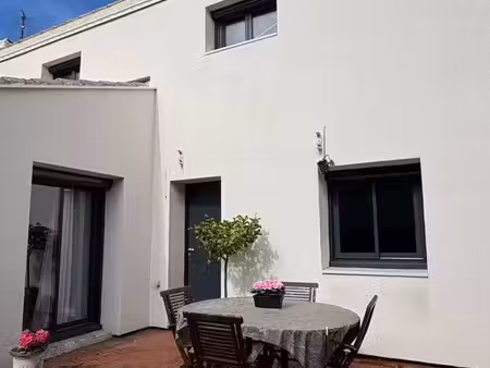 maison nîmes quartier calme kennedy proche du tram à