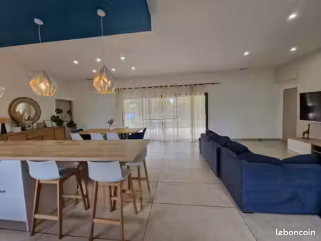 villa récente de plain-pied – 120 m² – terrain 1 100 m² – 3 chambres – saint-martin-de-val