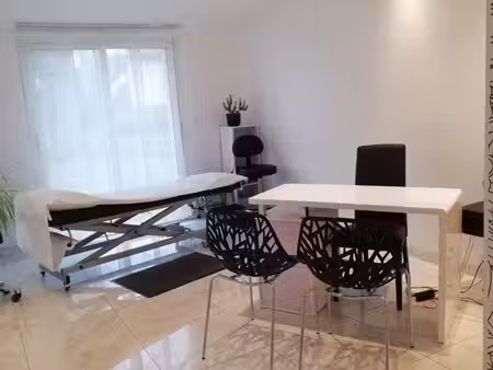 local commercial 15 m² pont-l'abbé