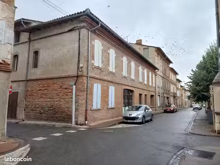 immeuble montesquieu-volvestre
