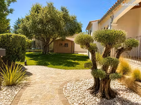 villa 5 pièces villeneuve les avignon