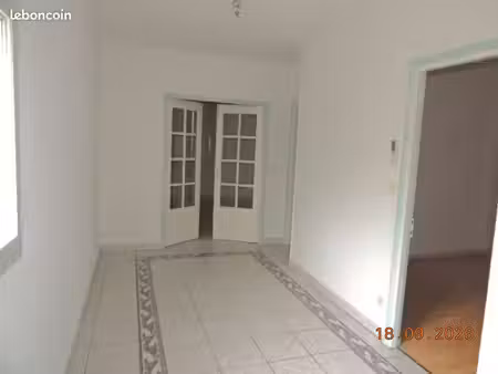 appartement 3 pièces 65 m²