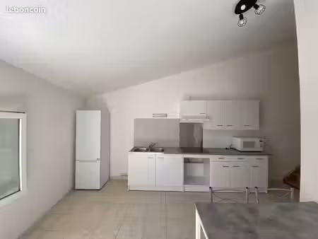 appartement 3 pièces 45 m²