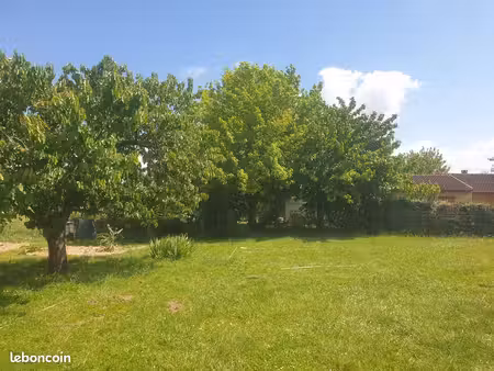 maison individuelle 160m2 terrain 2200m2