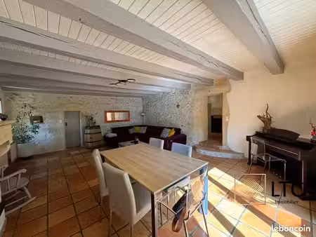 maison 6 pièces 160 m²