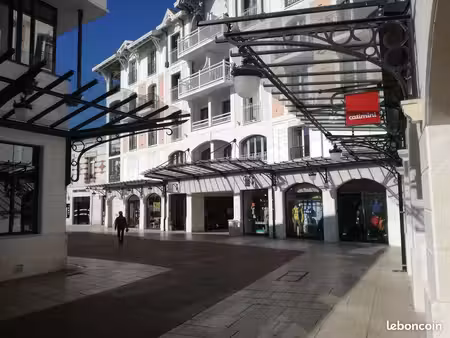 superbe local commercial en hyper centre d'arcachon