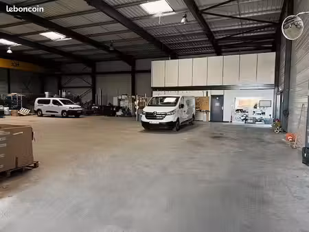 eysines – local d’activités 1126 m²