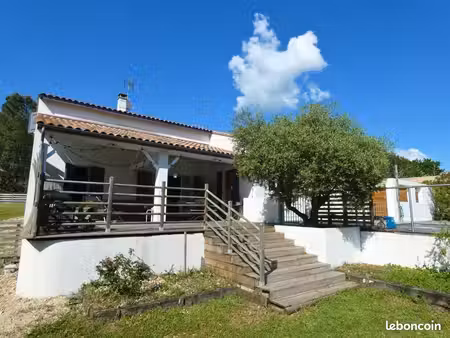 maison 6 pièces 240 m²