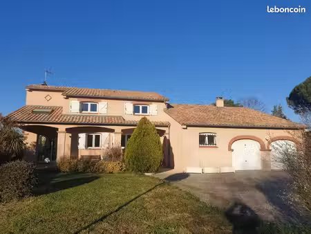 particulier vend maison 6 pièces à brax