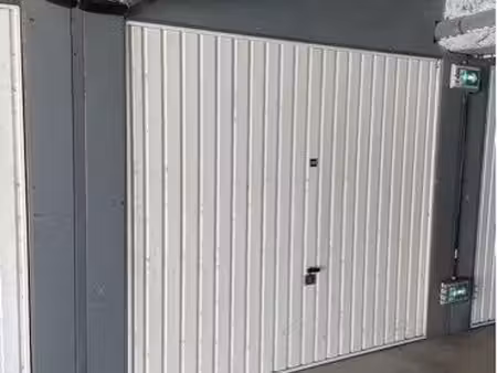 garage à louer à l’année carnon petit travers