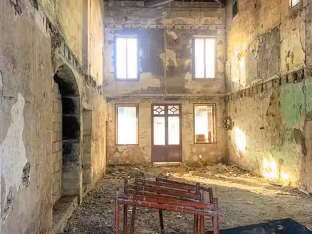 maison 1 pièce 80 m²