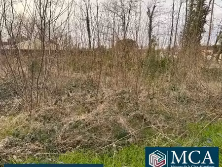 terrain 1 200 m² saint denis de pile