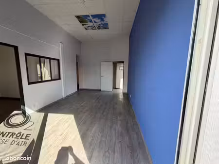 a louer bureaux idealement situes