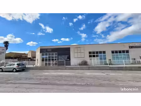 local commercial 200 m² saint-jean-de-védas