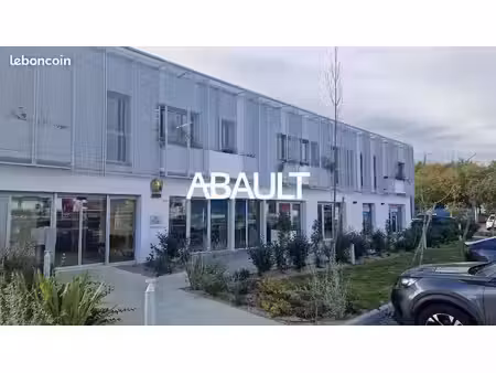 local commercial 200 m² castelnau d'estretefonds