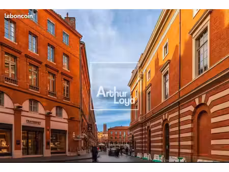 local commercial 182 m²