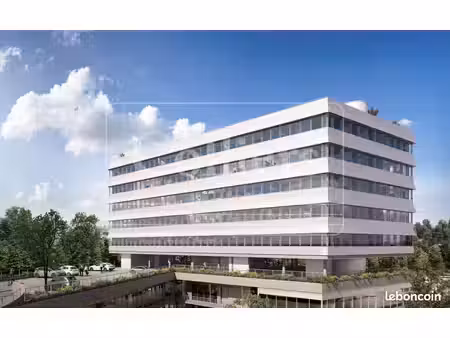 bureaux 3 810 m²